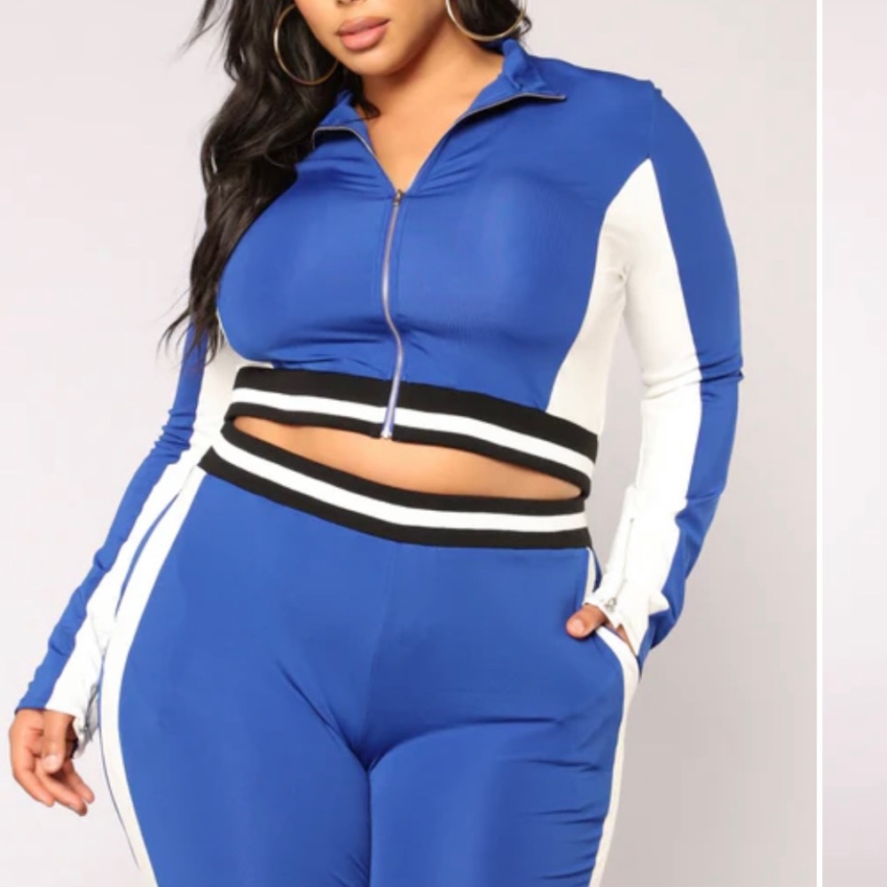 In the Moment Active Set -Royal Sz 2X NWT